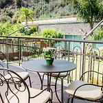 Hotel Art Diamond Naxos Taormina 4*