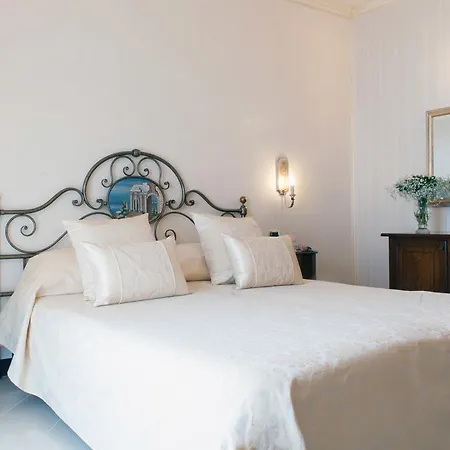 Art Diamond Naxos Taormina Otel