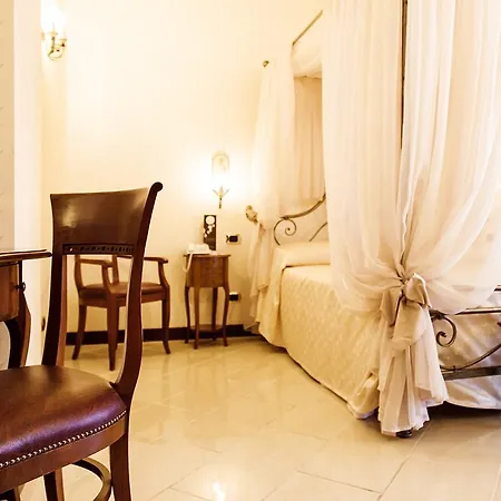 Art Diamond Naxos Taormina Otel