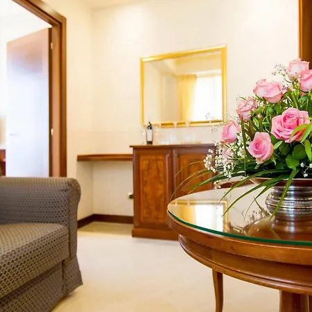 Art Diamond Naxos Taormina Otel