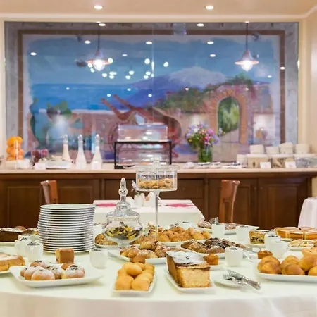 Art Diamond Naxos Taormina Otel