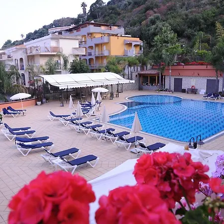 Otel Art Diamond Naxos Taormina