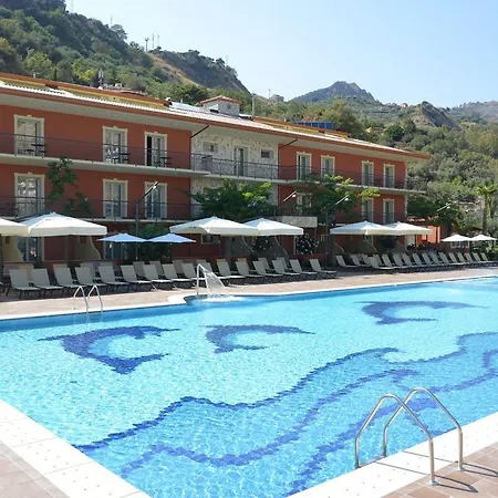 Art Diamond Naxos Taormina 호텔