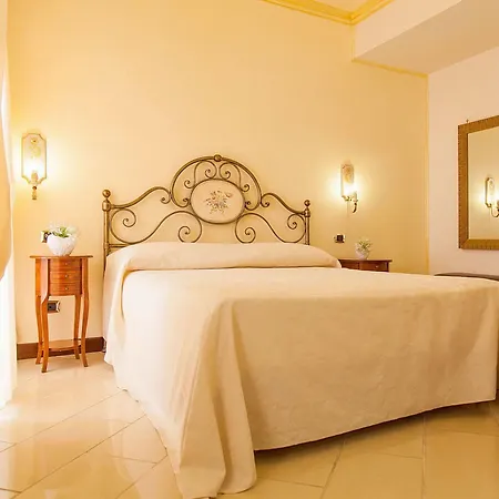 Art Diamond Naxos Taormina 호텔 지아르디니낙소스