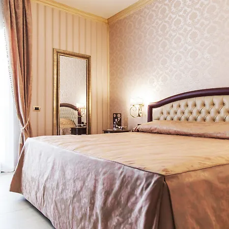 Art Diamond Naxos Taormina Hotell Giardini Naxos