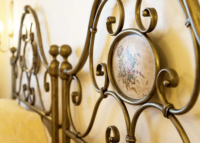 Art Diamond Naxos Taormina