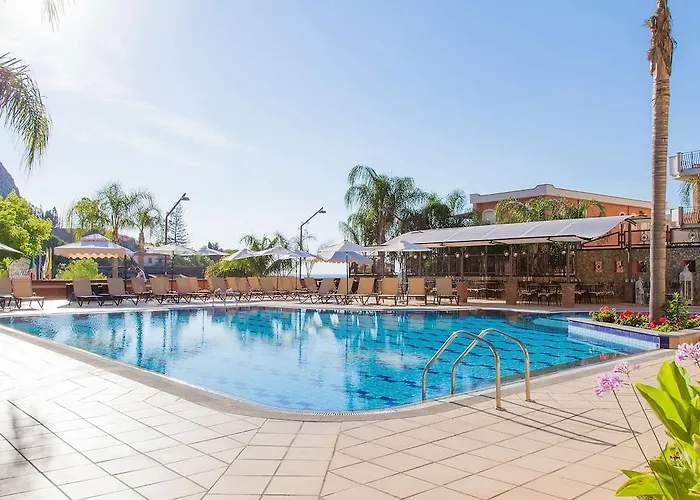 Art Diamond Naxos Taormina 4* גיארדיני נאקסוס