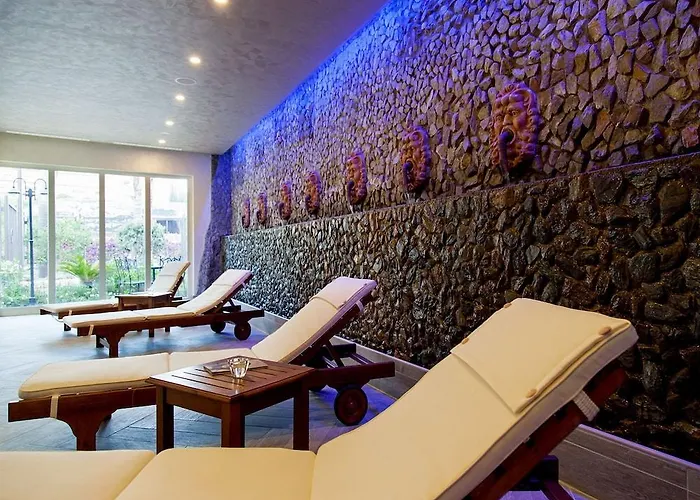 Art Diamond Naxos Taormina