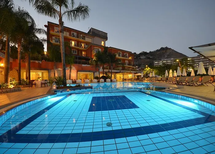 Art Diamond Naxos Taormina גיארדיני נאקסוס