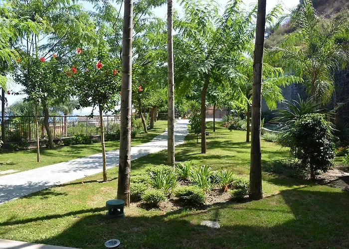 מלון Art Diamond Naxos Taormina