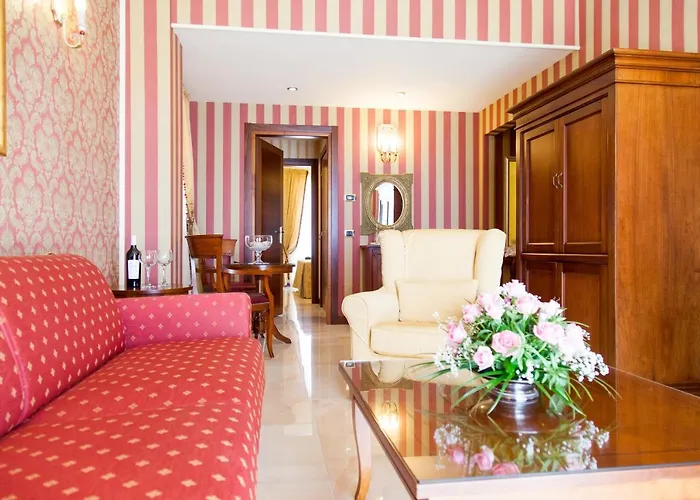 Art Diamond Naxos Taormina מלון 4*